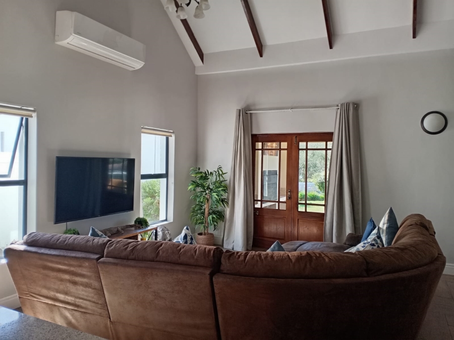To Let 3 Bedroom Property for Rent in Croydon Olive Estate Western Cape